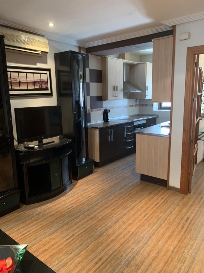 Casa Enmedio Villa Iznatoraf Eksteriør billede